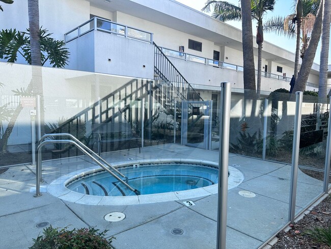 Foto del edificio - Carlsbad Village  Furnished 2 bedroom/2 ba...