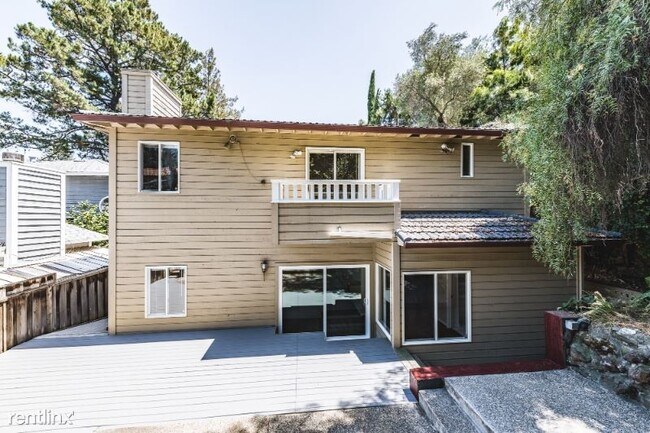 Foto del edificio - 4 br, 3 bath House - 927 Lundy Ln