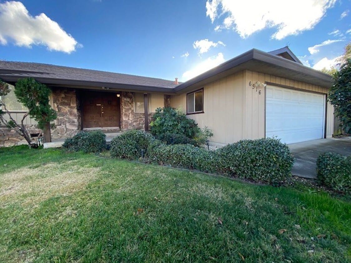 6516 Palm Ave, Carmichael, CA 95608 House Rental in Carmichael, CA
