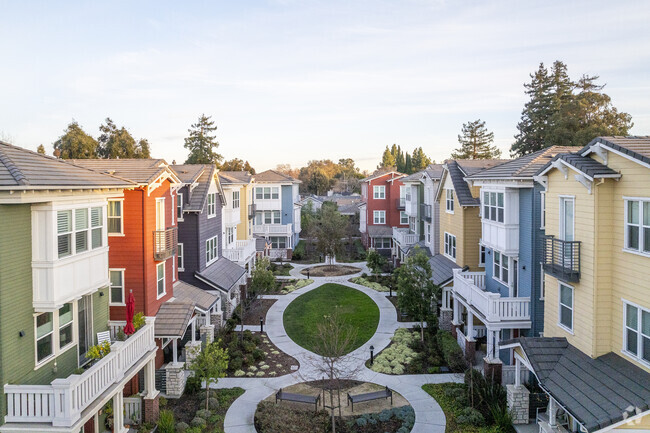 Building Photo - Mora Drive Rowhomes