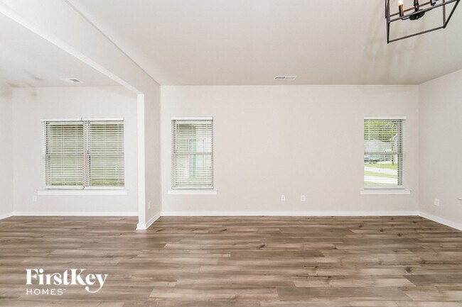 Building Photo - 1320 Brookhaven Dr