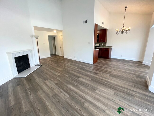 Building Photo - 955 Ridgeview Ct - STE01 - 106