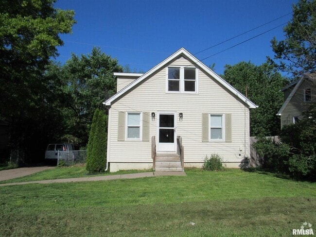 Building Photo - 4108 Eastern Ave