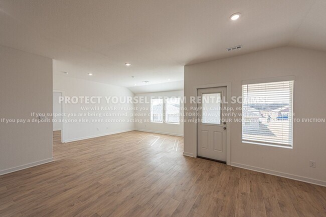 Foto del edificio - 3031 Laredo Ln