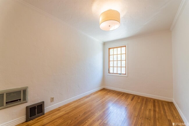 Building Photo - 2854 Jackson St