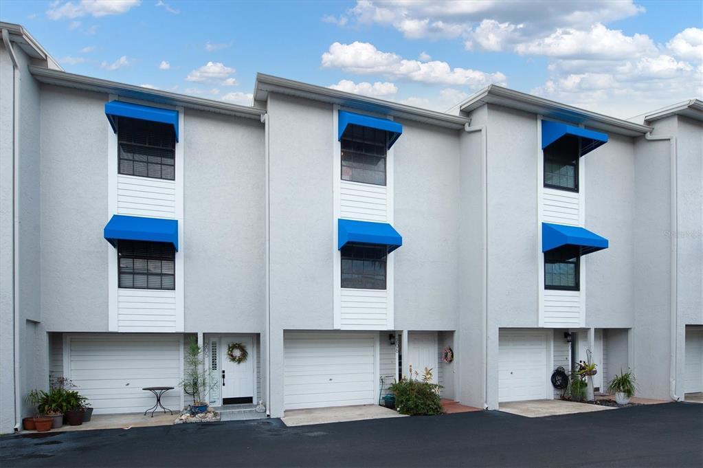 Primary Photo - 745 Pinellas Bayway S