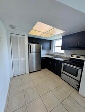 Building Photo - 101 NE 41st St