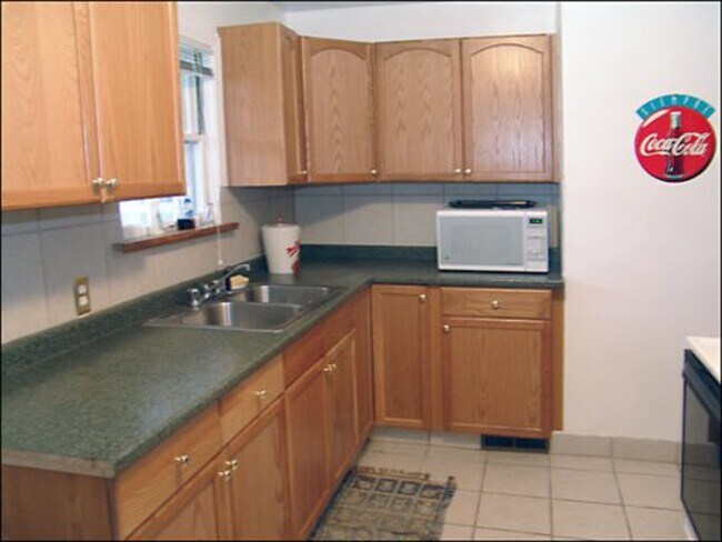Building Photo - 1300East Duplex
