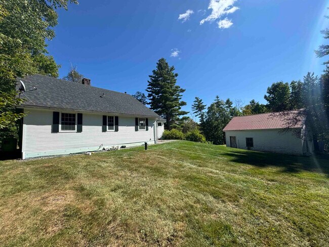 Building Photo - 473 Hapgood Pond Rd