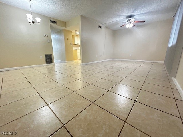 Building Photo - 4906 Victoria Dr