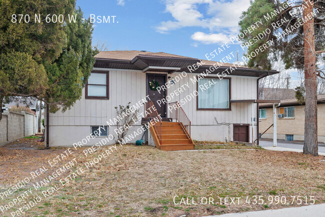 Building Photo - Cute vintage remodeled basement apartment