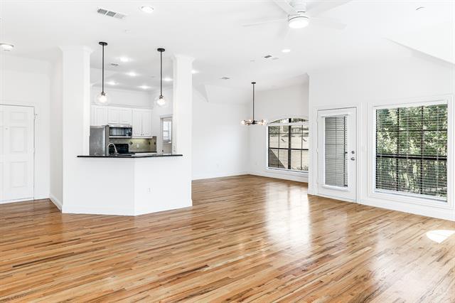 Foto del edificio - 3100 Rosedale Ave
