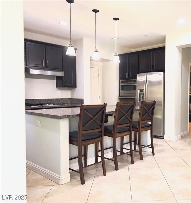 Building Photo - 2977 Queen Lake Ct