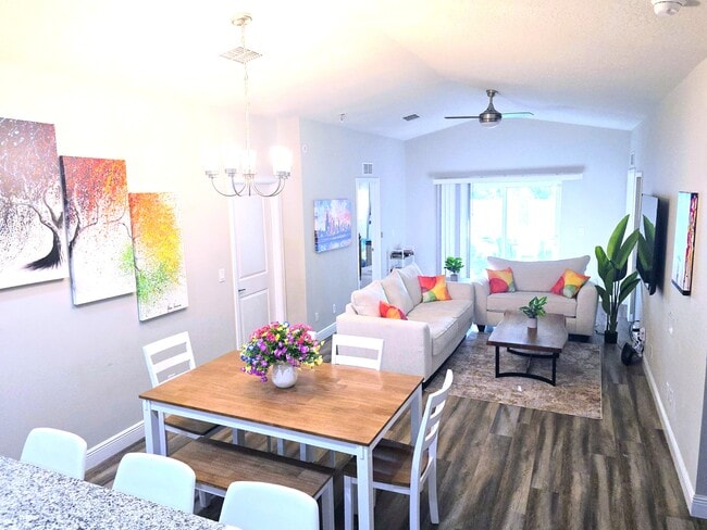 Foto del edificio - 4304 N Troy St