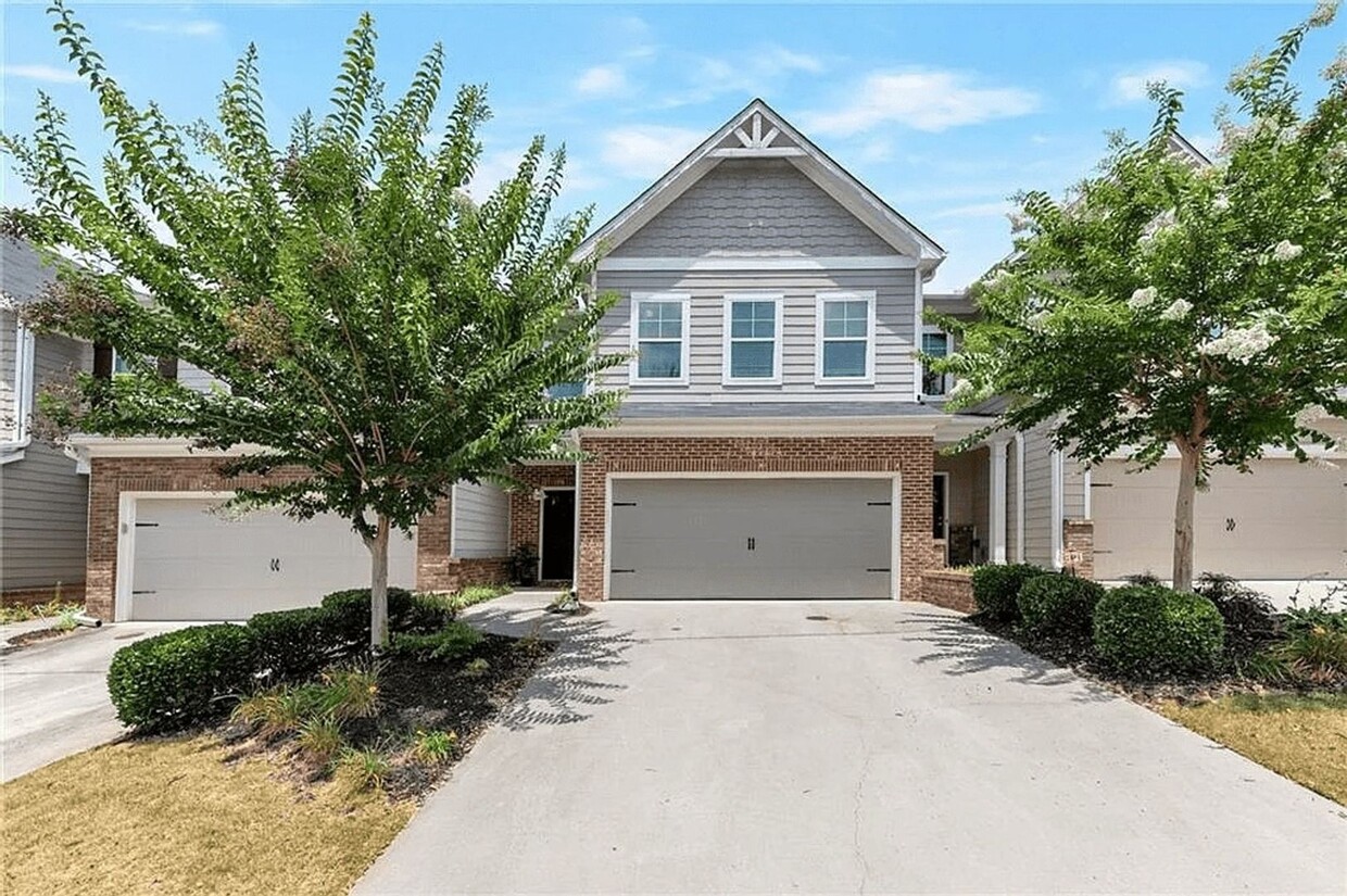 Foto principal - 3 Bedroom Townhome in Atlanta