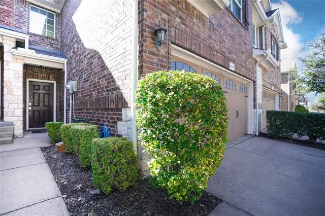 Building Photo - 4650 Penelope Ln