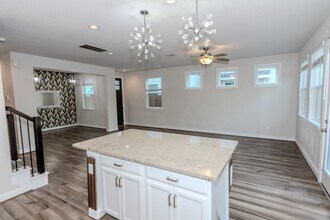Building Photo - 4120 Split Ivy Dr