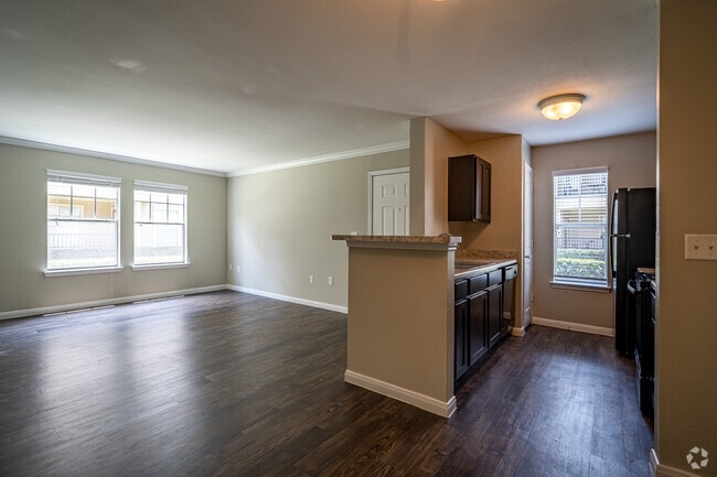 Chaumiere - 2 BR, 2 BA - 1,199 SF - Norman Apartments Homes