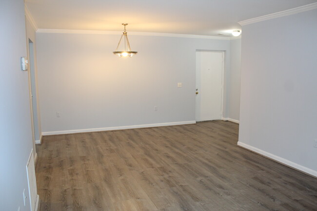 Dining room - 18302 Streamside Dr