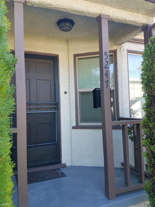 Foto principal - 1 br, 1 bath Apartment - 5247 E Carson St