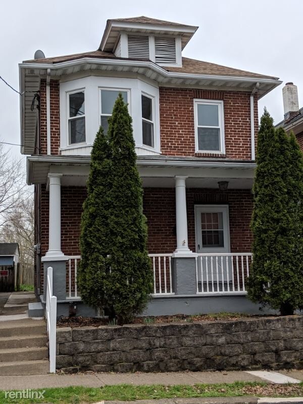 3 br, 1.5 bath House 14 Raymond Street House Rental in Phillipsburg, NJ