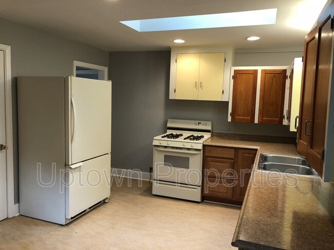 Foto del edificio - 3671 SE Tenino St