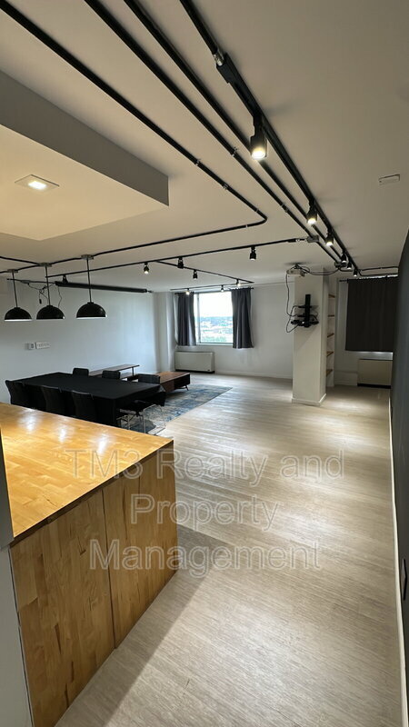 Foto del edificio - 600 E 8th St