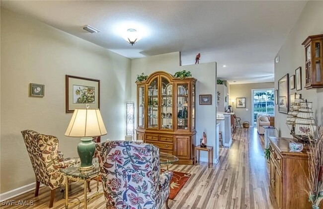 Foto del edificio - 14016 Clear Water Ln