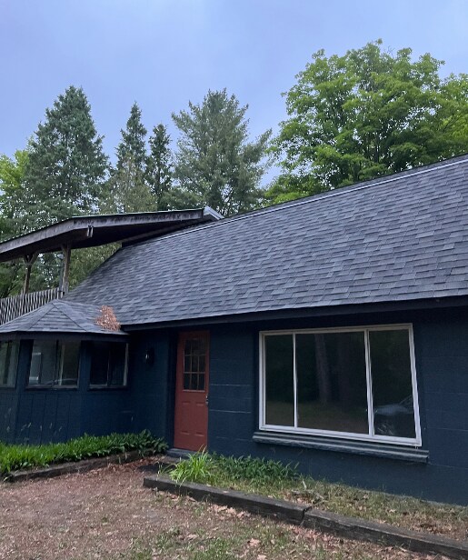 10944 N Mackinaw Hwy, Carp Lake, MI 49718 House Rental in Carp Lake