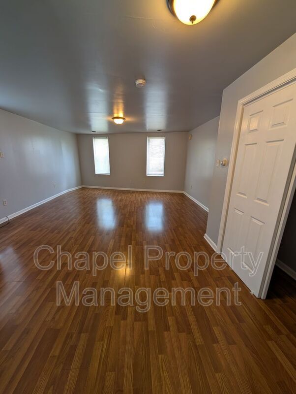 Building Photo - 1346 N 27th St