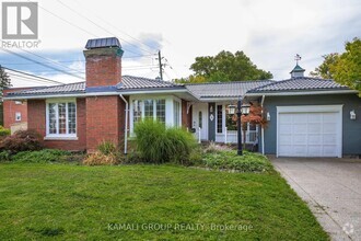Building Photo - 36-36 Oakridge Ave