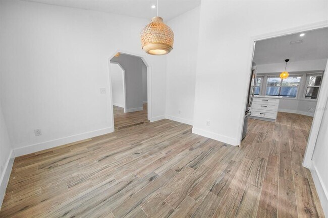 Foto del edificio - 3865 Donna Lynn Ln