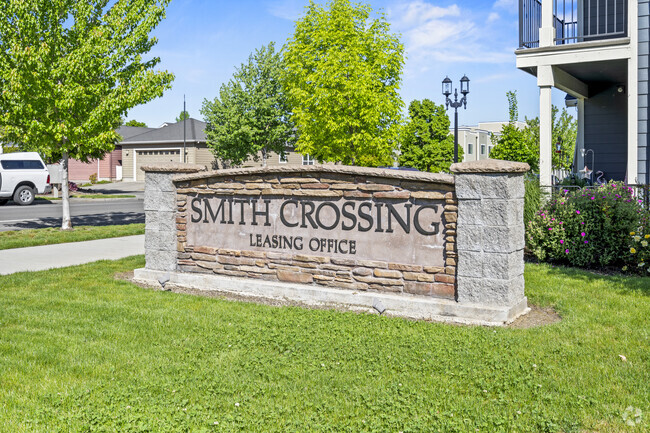 Building Photo - Smith Crossing Apartments