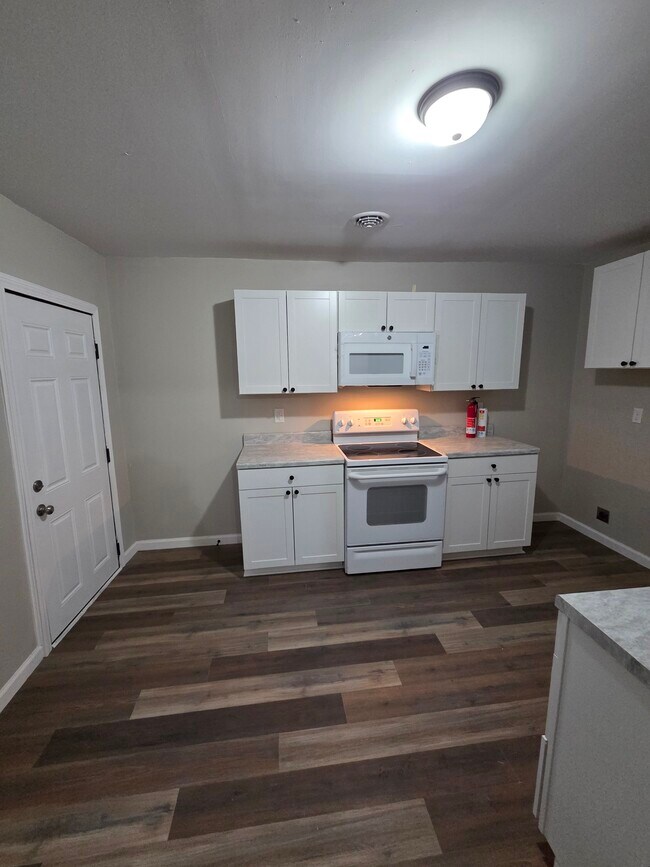 Foto del edificio - 837 Beal St