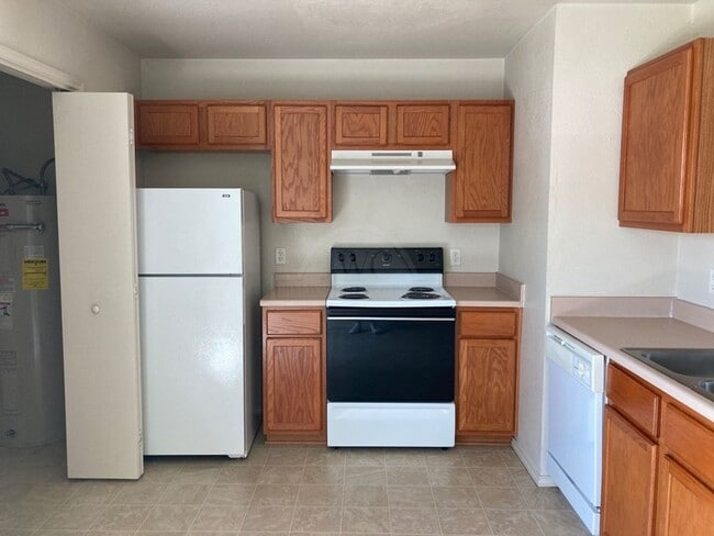 Building Photo - 1614 Inca Dr