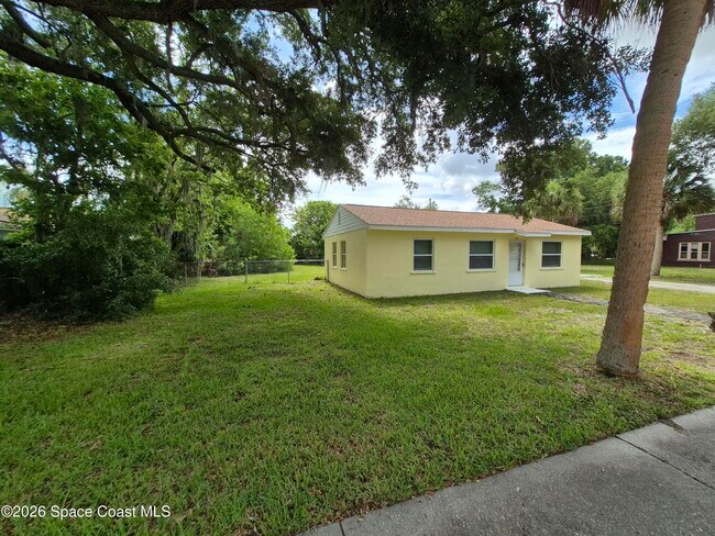 Foto del edificio - 616 S Kentucky Ave