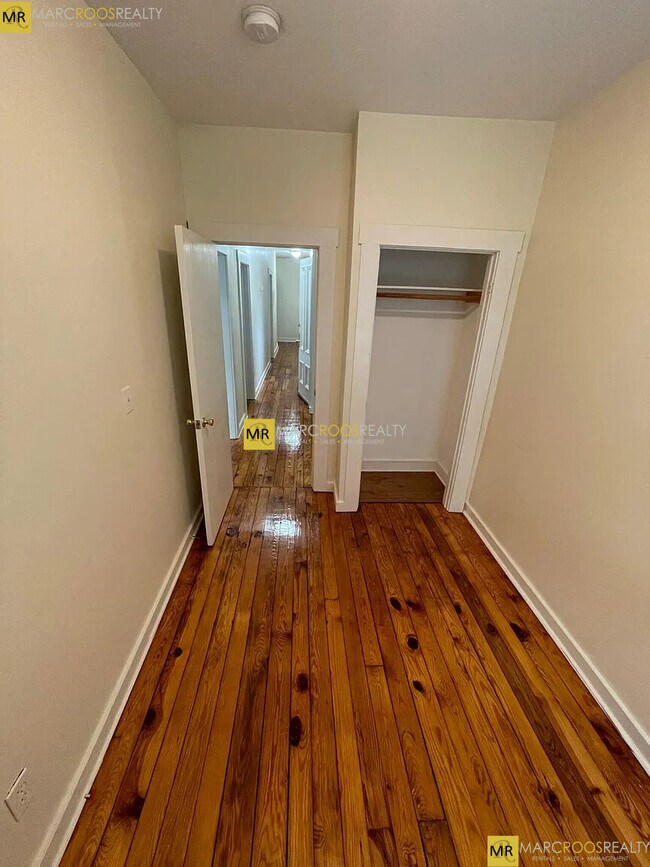 Foto del edificio - 60 Pleasant St