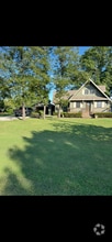 Building Photo - 230 S Lakeshore Dr