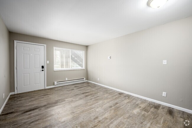 1 habitación, 1 baño - 475 pies cuadrados - Sala de estar - 337 N Butler Ave