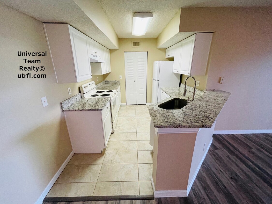Primary Photo - 13505 Eagle Ridge Dr