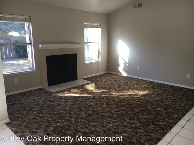 Foto del edificio - 3 br, 2 bath House - 2912 Floyd Ave