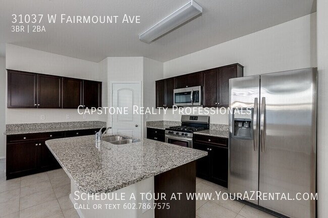 Building Photo - 31037 W Fairmount Ave