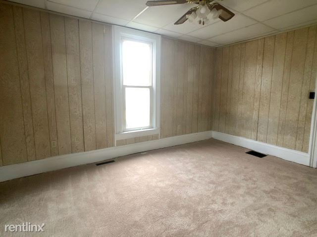 Building Photo - 4 br, 2 bath House - 1130 Wick Ave