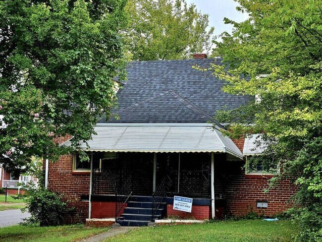 Foto del edificio - 5201 Wingfield St