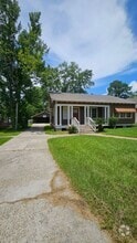 Building Photo - 4329 Lee St