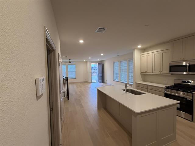 Foto del edificio - 1030 Bristleleaf Wy