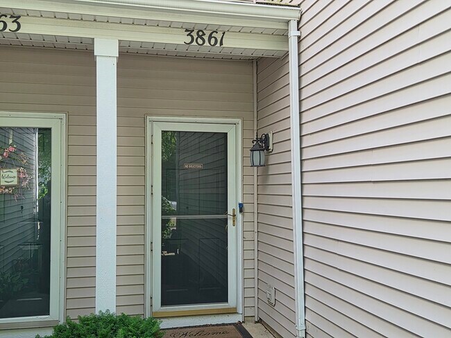 Foto del edificio - 3861 Slate Rd