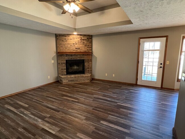 Foto del edificio - Quiet 3Bed / 2Bath in Sundance Estates