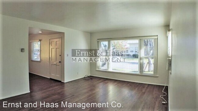 Building Photo - 3 br, 1 bath House - 5203 Briercrest Ave.