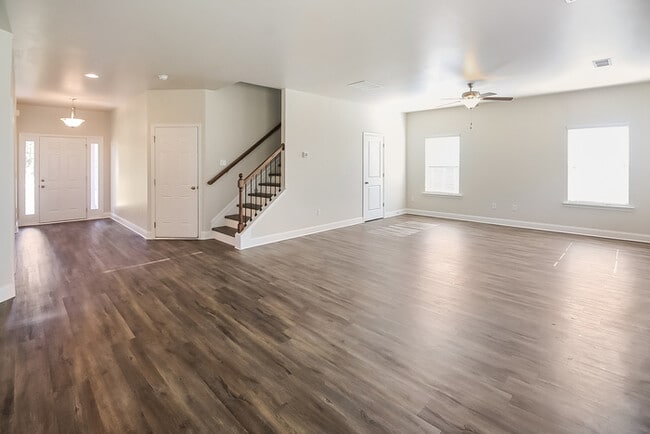 Building Photo - 3497 Dacite Ct